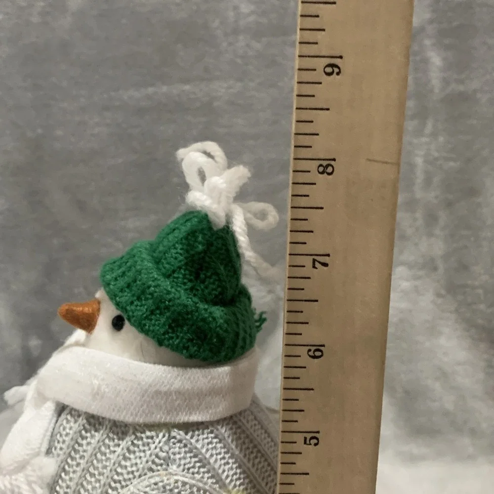 Target Wondershop Juniper Bird Figurine 2018 Grey Sweater Green Hat White